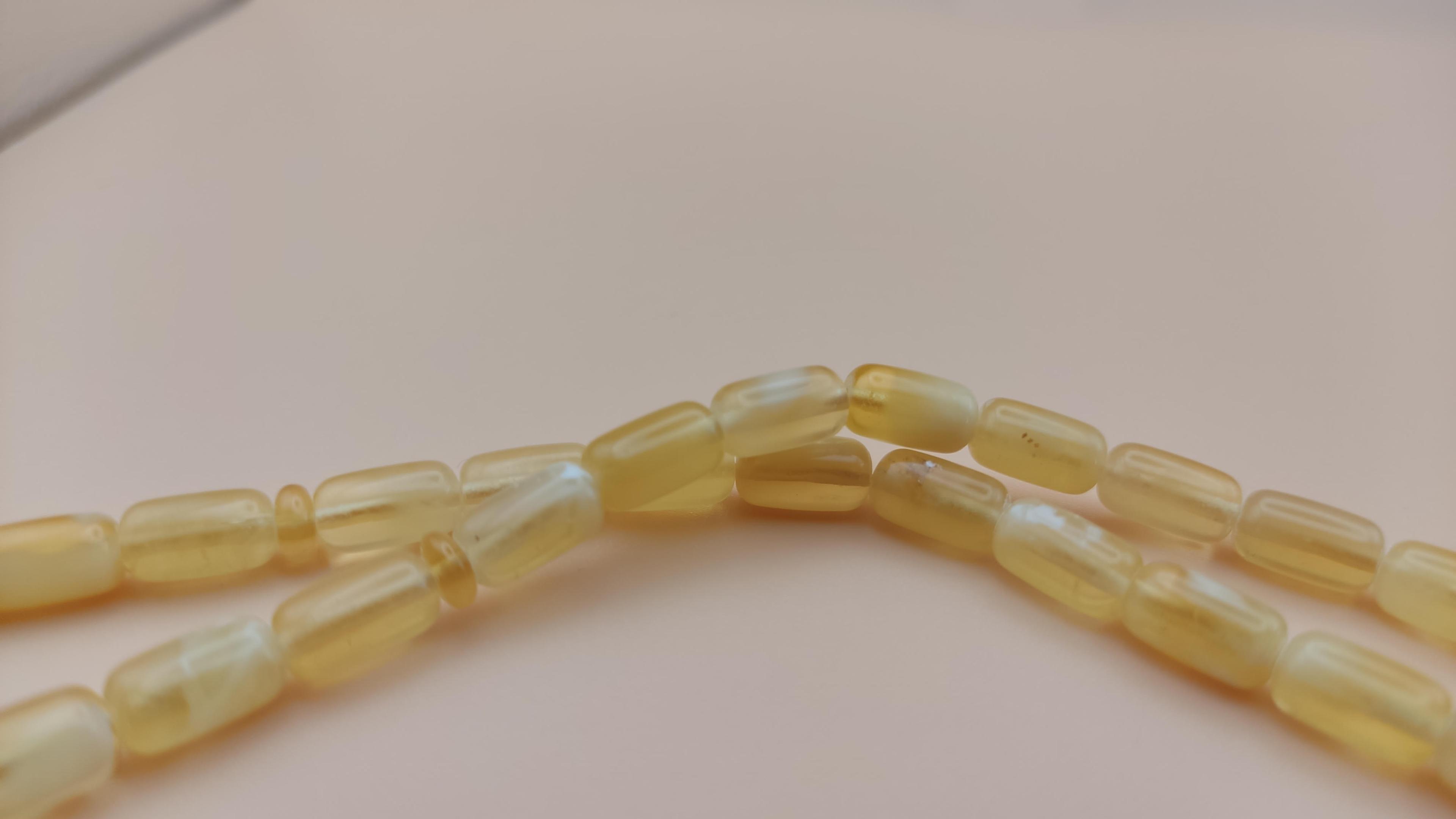 Świecący bursztyn bałtycki Misbaha view 2